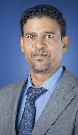 علي ناجي الماربي مساعد رئيس قطاع التنمية الزراعية والمشاريع