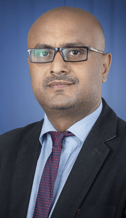 ذاكر عبده السامعي رئيس قطاع العمليات وتقنية المعلومات